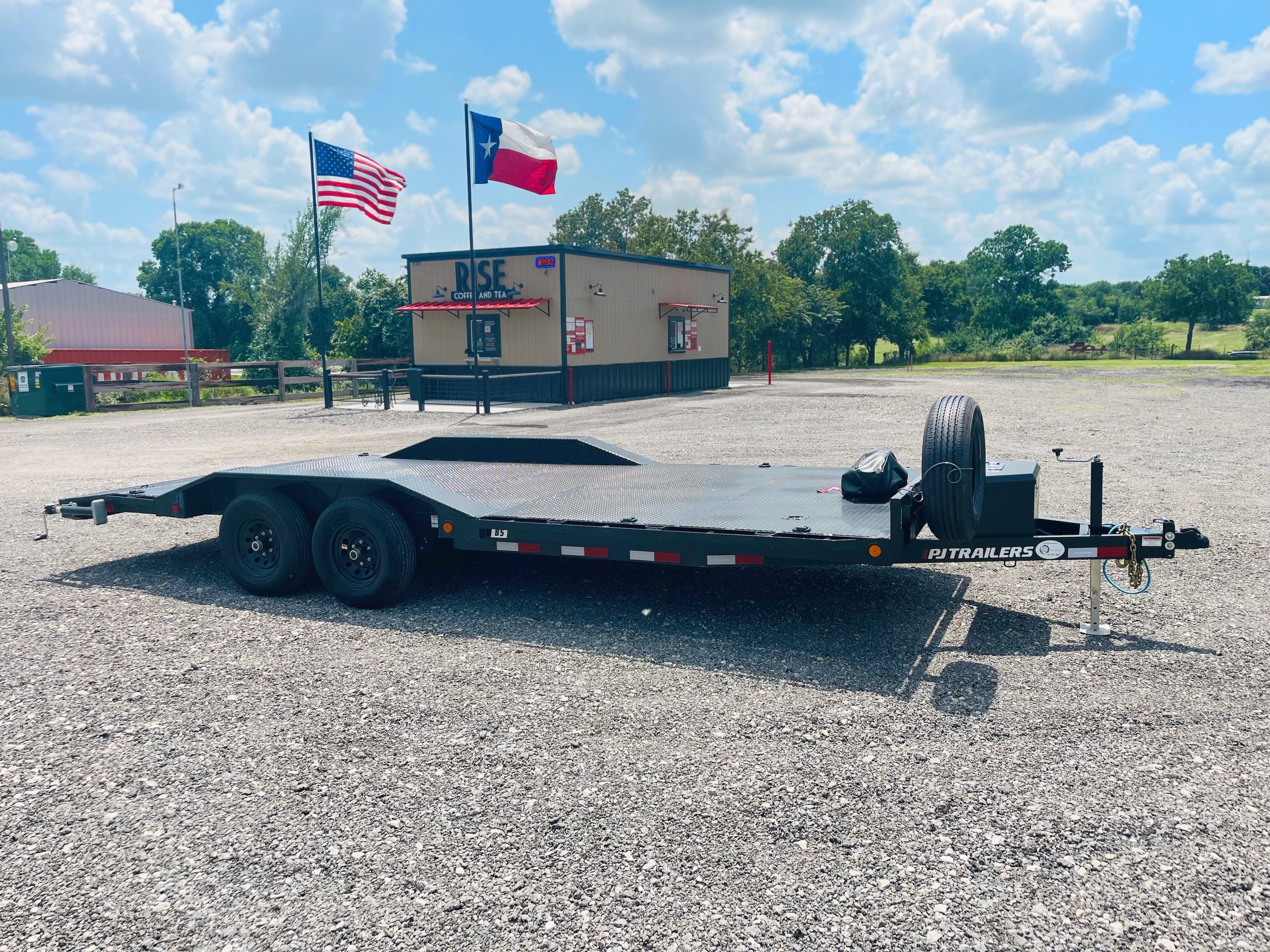 102" x 20' Car Hauler Trailer - Image 1